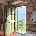 Family Stone House With Sea View And Parking - Pets Welcome Ferienhaus