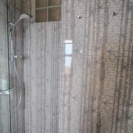 بيت للعطل Cozy House In بودغورا